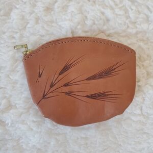 LEATHER Zippered Coin Purse made by HURON CANADIAN INDIAN. NEW with Tags.